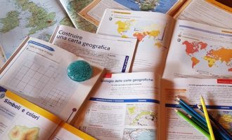 Le carte geografiche e loro classificazione, approfondimento di geografia per la classe prima della Scuola Secondaria di I grado a cura di Gabriella Rizzo.