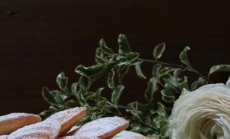 Madeleines, dolci francesi per la merenda dolce per gli alunni della scuola secondaria di I grado proposta da Gabriella Rizzo | Homework & Muffin