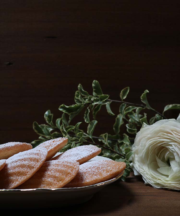 Madeleines, dolci francesi per la merenda dolce per gli alunni della scuola secondaria di I grado proposta da Gabriella Rizzo | Homework & Muffin