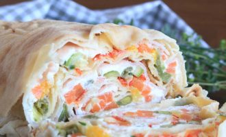 Rotolo di pane carasau, ricetta per la merenda salata per gli studenti della Scuola Secondaria di I grado | Homework & Muffin