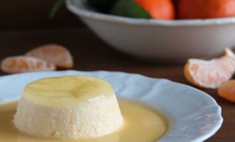 Panna cotta ai mandarini, ricetta per la merenda dolce per gli studenti della Scuola Secondaria di I grado a cura di Gabriella Rizzo | Homework & Muffin