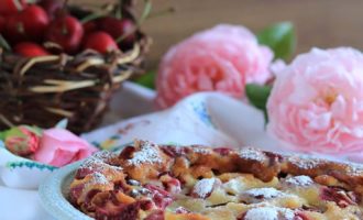 Clafoutis alle ciliegie, ricetta per la merenda dolce, a cura di Gabriella Rizzo | Homework & Muffin