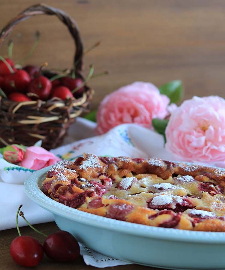 Clafoutis alle ciliegie, ricetta per la merenda dolce, a cura di Gabriella Rizzo | Homework & Muffin