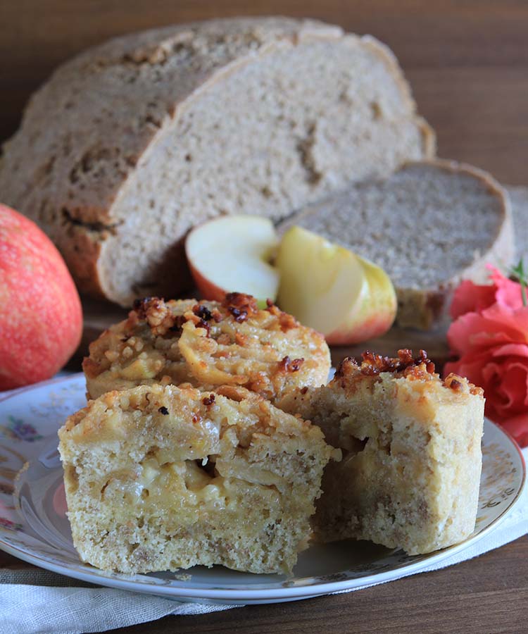 Tortini con pane di segale e mele rosse Cuneo IGP, ricetta dolce per il contest Lo Pan Ner 2019 - I Pani delle Alpi | Homework & Muffin