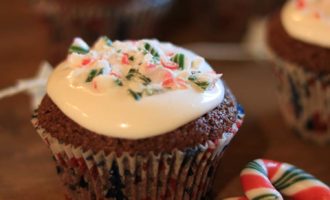 Muffin candy canes, ricetta per la merenda dolce nella terza domenica dell’Avvento, a cura di Gabriella Rizzo | Homework & Muffin