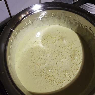 Semifreddo allo zabaione, ricetta per la merenda dolce per bambini e ragazzi a cura di Gabriella Rizzo | Homework & Muffin
