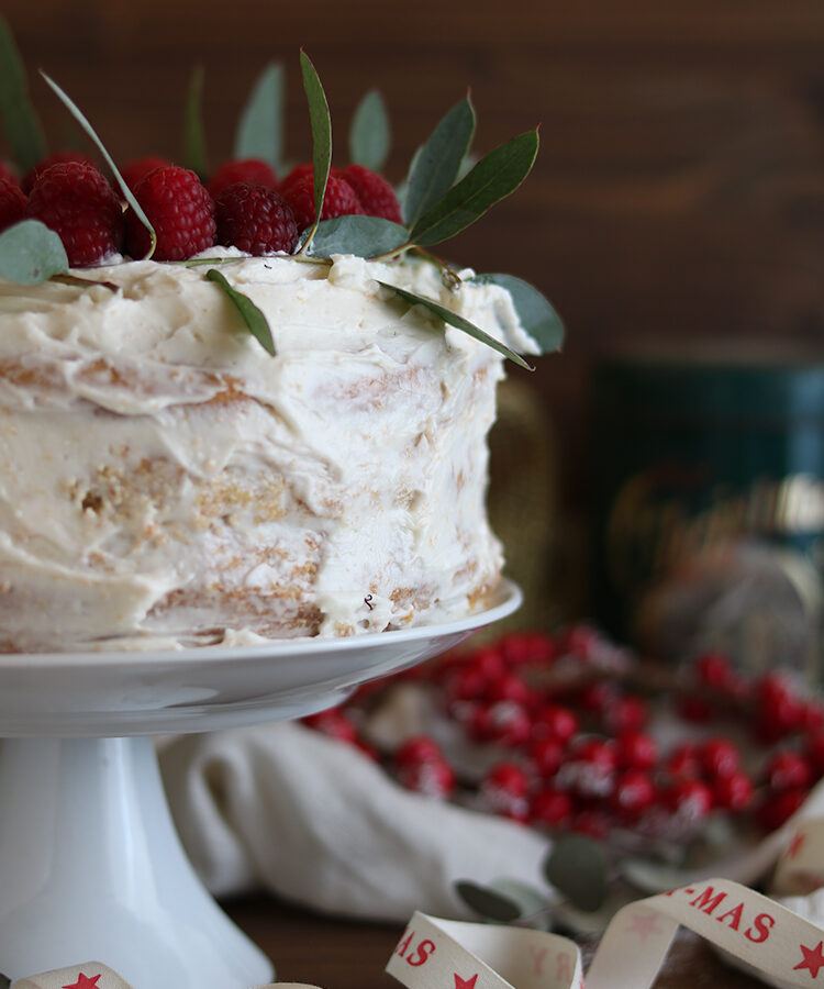 Torta Gingerbread, ricetta della torta speziata natalizia, perfetta per il pranzo di Natale, a cura di Gabriella Rizzo | Homework & Muffin