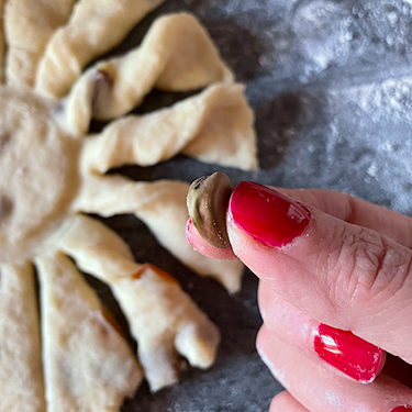 Focaccia della Befana, Fugassa d’la Befana, dolce tipico del cuneese da preparare per l’Epifania, a cura di Gabriella Rizzo | Homework & Muffin