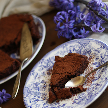 Torta Tenerina, ricetta della torta ferrarese al cioccolato in occasione del Cake Day, a cura di Gabriella Rizzo | Homework & Muffin