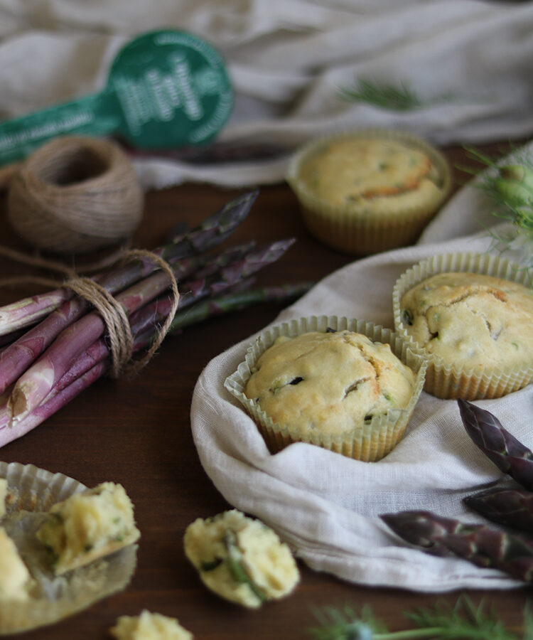 Muffin salati con gli Asparagi Dolci di Revello, merenda sana e genuina con gli Asparagi Dolci di Revello, a cura di Gabriella Rizzo | Homework & Muffin