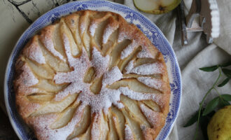 Pinocchio e la Torta di pere e cioccolato, ricetta per la rubrica #frameofbreak in occasione del Disney100, a cura di Gabriella Rizzo | Homework & Muffin